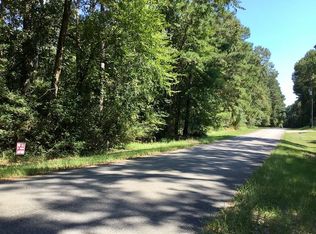 Walnut Dr, Trinity, TX 75862