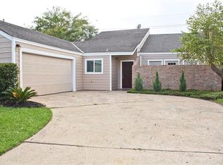 11807 Double Tree Dr, Houston, TX 77070