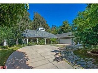 1036 N Bundy Dr, Los Angeles, CA 90049