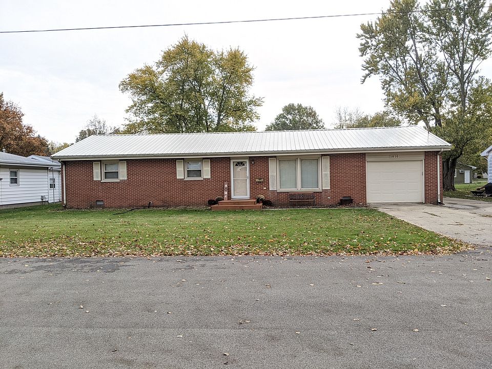 1st image of 1010 Park Dr