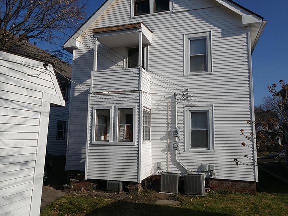 2nd image of 2038 Lewis Dr