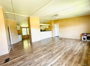 1203 W Main St, Gatesville, TX 76528