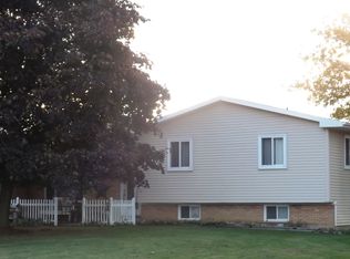 1365 Van Vleet Rd, Flushing, MI 48433