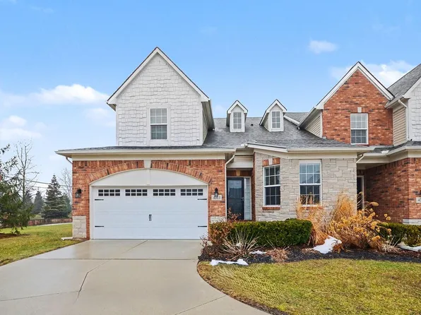 4313 Bennett Park Cir, Troy, MI 48085