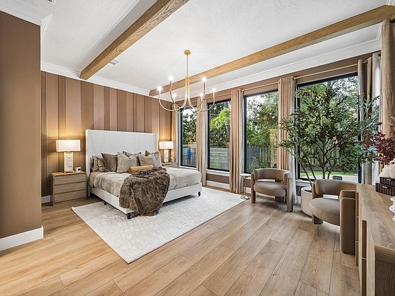 4th image of 34 N Lansdowne Cir