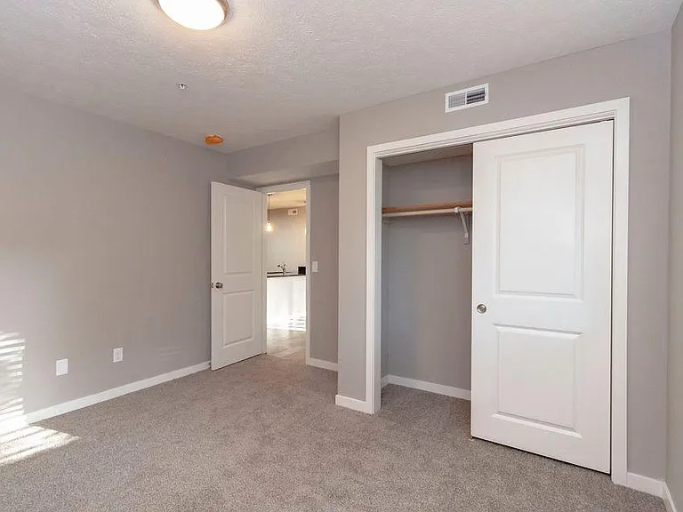 2410 Lynn St #3 — Photo 4