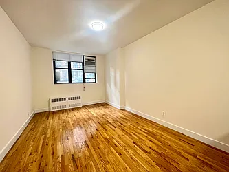 Rented by Nolita Group