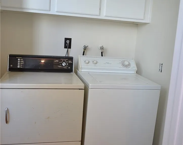 5841 Etiwanda Ave — Photo 21