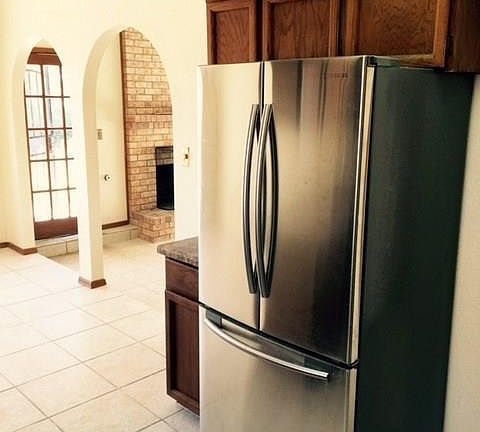 5th image of 650 El Parque Dr