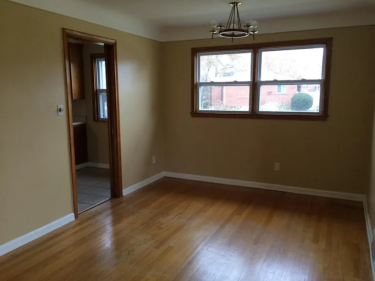 9102 Seminole — Photo 11