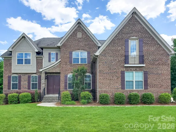 509 Pine Needle Ct, Matthews, NC 28104