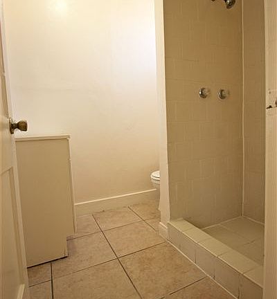 5th image of 10957 S Vermont Ave
