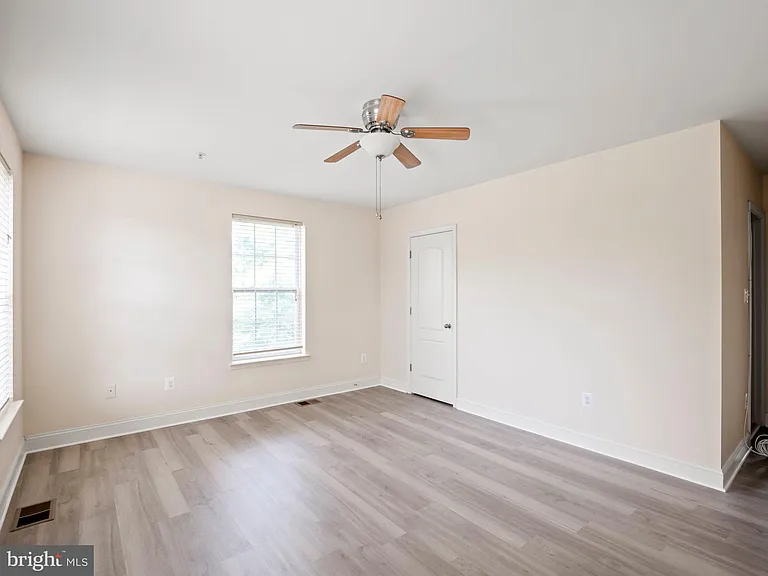 304 Orchard Ridge Dr — Photo 29