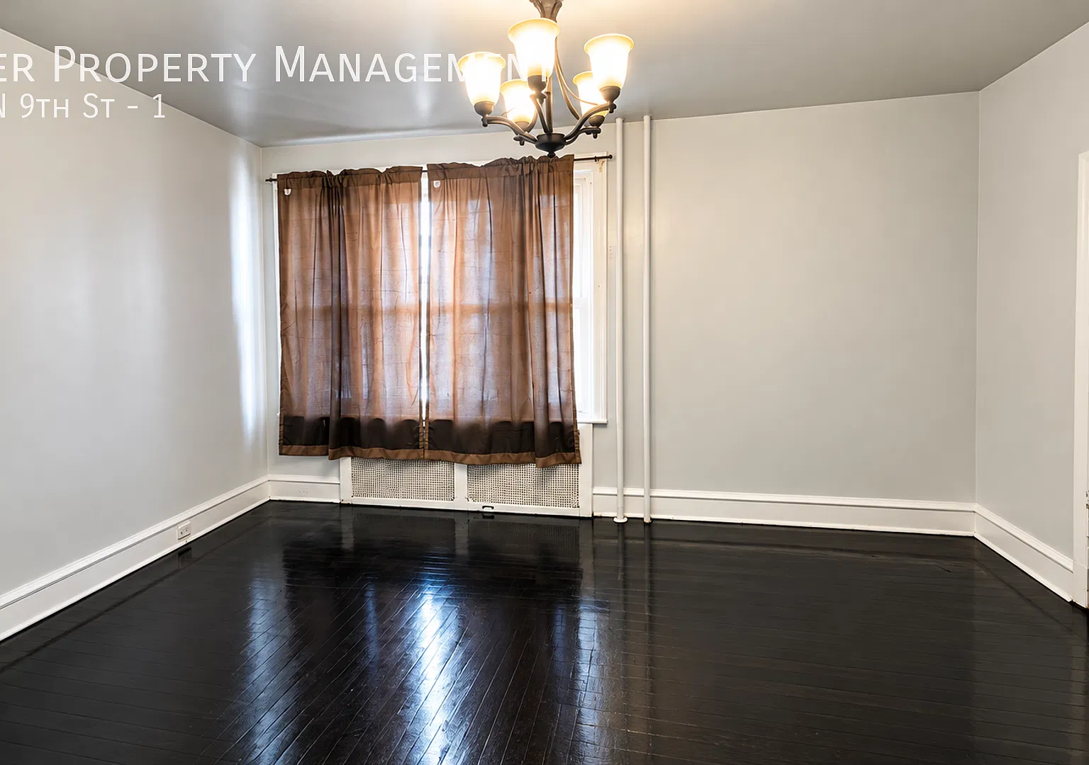 Spacious 1BR/1.5BA Apartment with Fenced Backyard, Porch/Deck & Laundry Hookups Section 8 Friendly — Photo 3