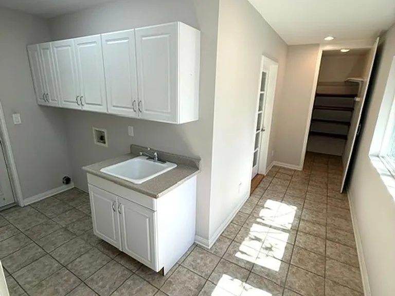4907 Ocean View Blvd — Photo 25