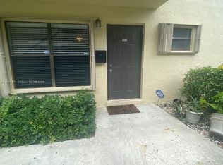 10055 NW 4th St #103, Hollywood, FL 33024