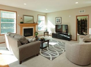 416 121st Ave NE, Blaine, MN 55434