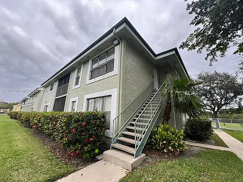 3932 NW 87th Ave #3932 Photo 1