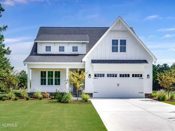190 Legacy Woods Drive, Wallace, NC 28466