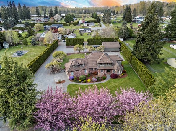 12321 276th Avenue Ct E, Buckley, WA 98321