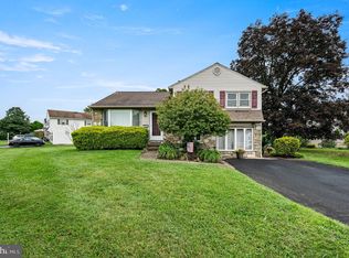 165 Henry Ave, Warminster, PA 18974