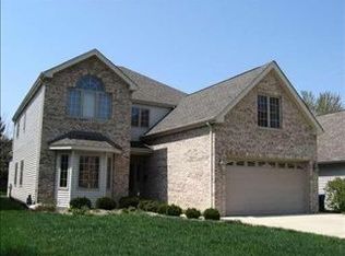 150 N Walnut St, Elmhurst, IL 60126