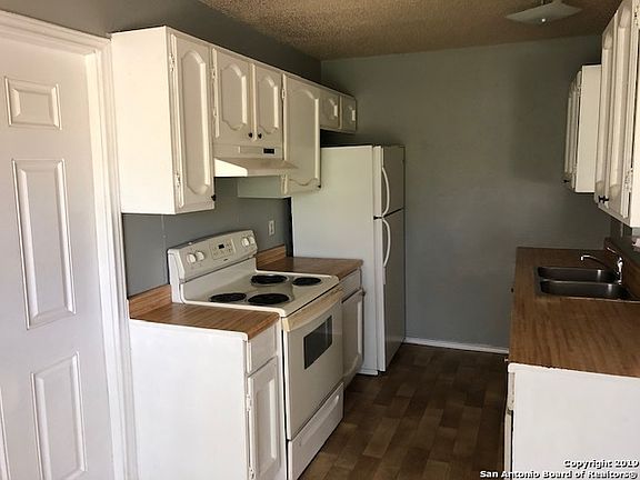 2nd image of 8719 Potlatch St
