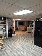 4th image of 226 2nd Ave