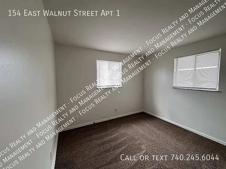 154 E Walnut St #1 — Photo 5