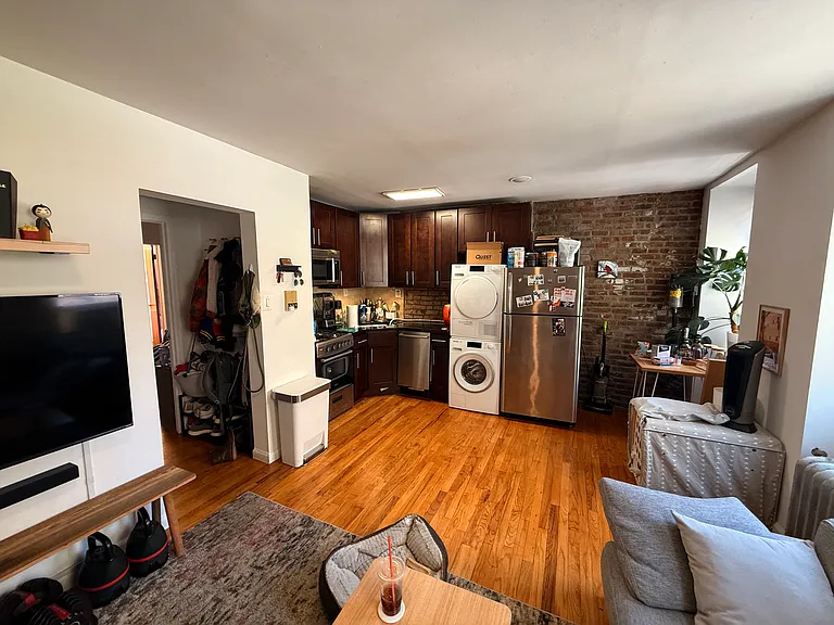 144 E 74th St #4F — Photo 2