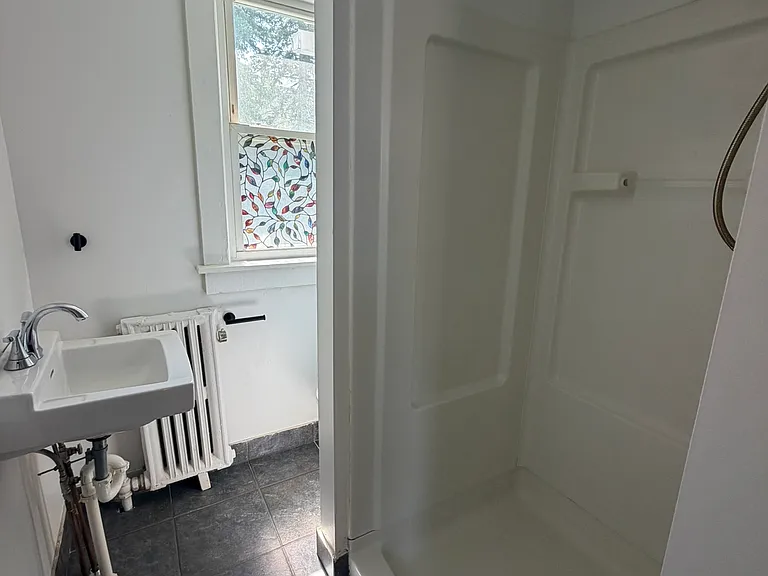 1102 Taylor Ave #4 — Photo 9
