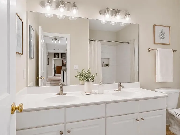 14811 Dunbeth Dr — Photo 2