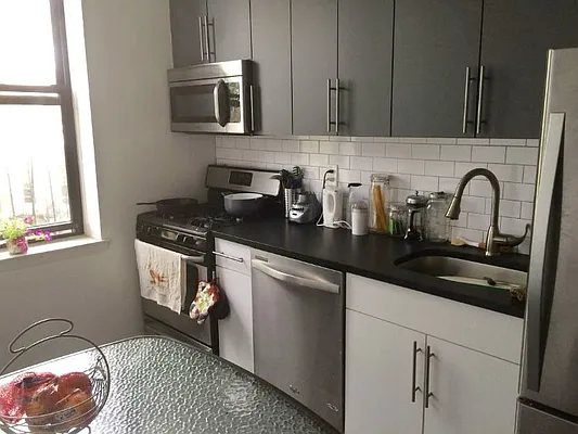 Rented by Real Broker NY LLC | media 32