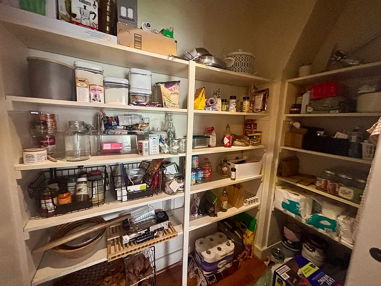 Walk-in pantry