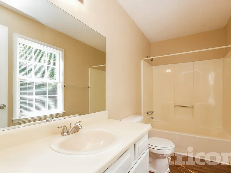 1202 Holly Hills Dr SW — Photo 10