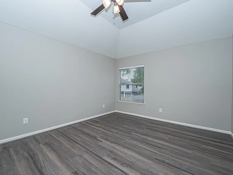 406 N Marathon Way — Photo 10