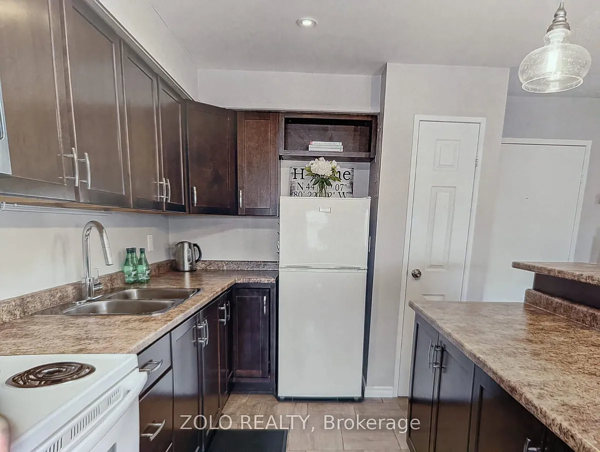 Building Photo - 173 8th St #301