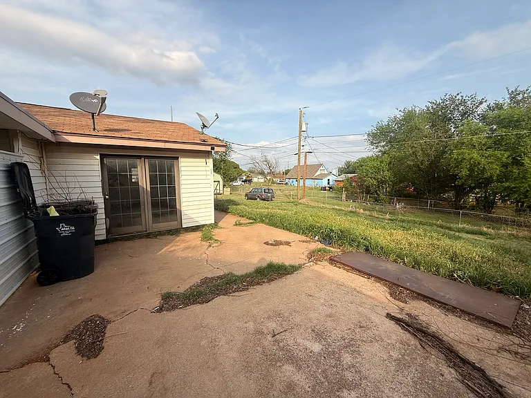 2705 Byrne Pl — Photo 7
