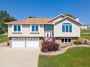 5550 Blue Stem Ct, Rapid City, SD 57702
