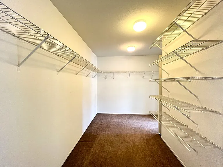 4130 Prairie Dunes Dr — Photo 28