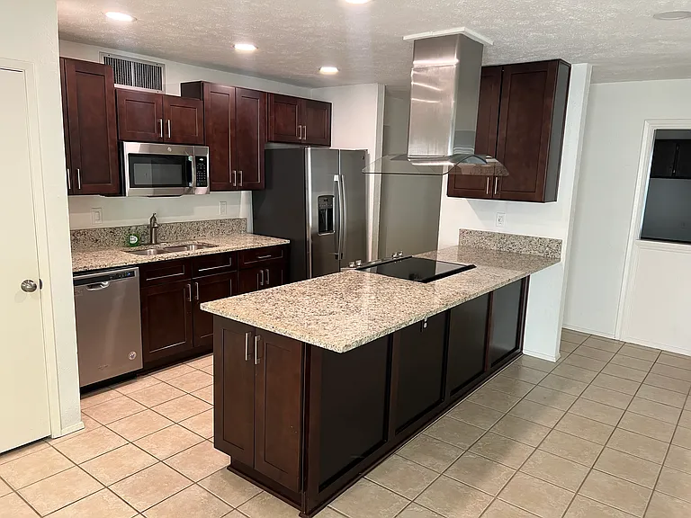 5233 Aztec Dr — Photo 23