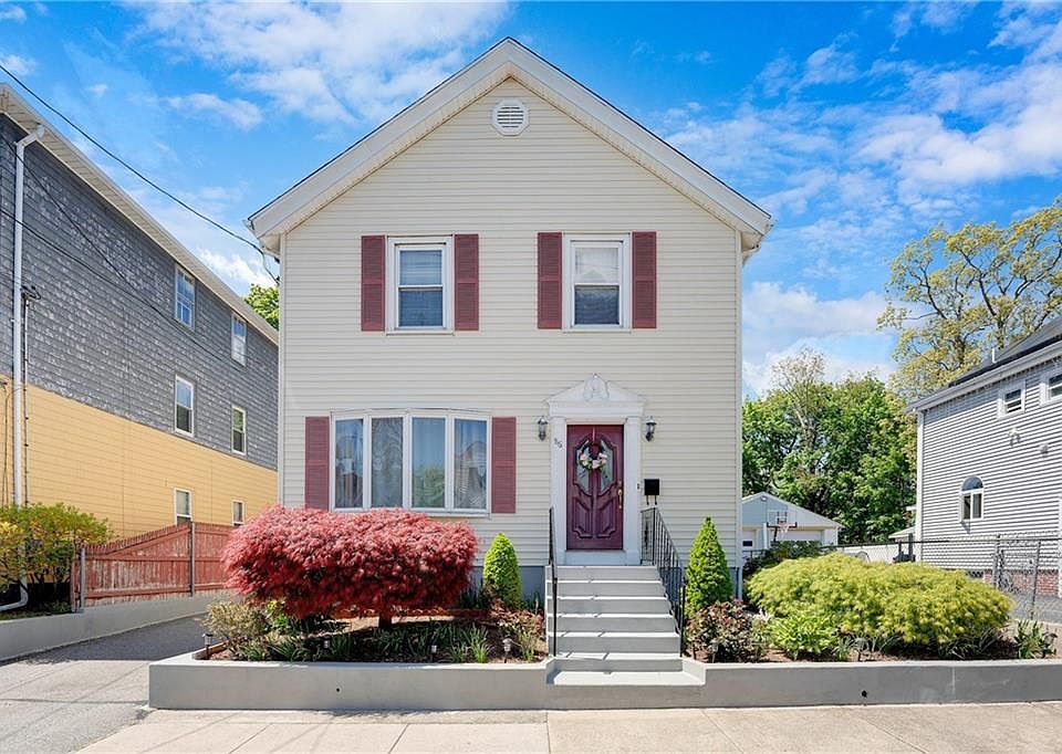 1st image of 86 Vine St