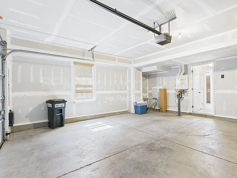 2200 Liesfeld Pkwy — Photo 14