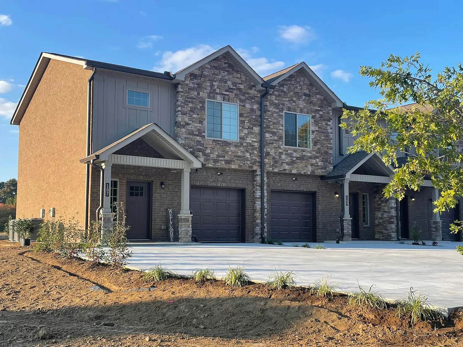 111 Haley Drive — Photo 2