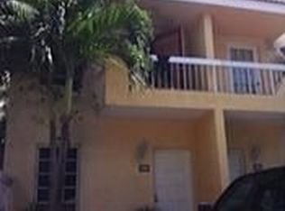 8340 NW 8th St APT N1, Miami, FL 33126