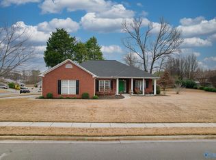 100 Whitcombe Cir, Madison, AL 35758
