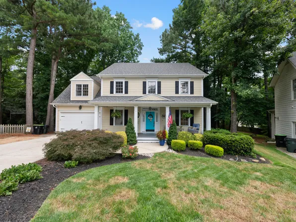 105 Cedar Twig Ct, Apex, NC 27502