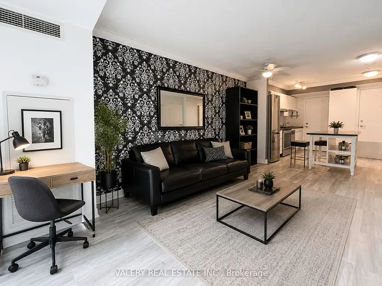 600 Fleet St #811 — Photo 1