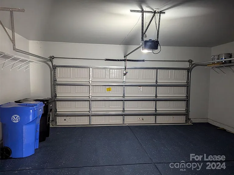 116 Gray Willow St — Photo 10