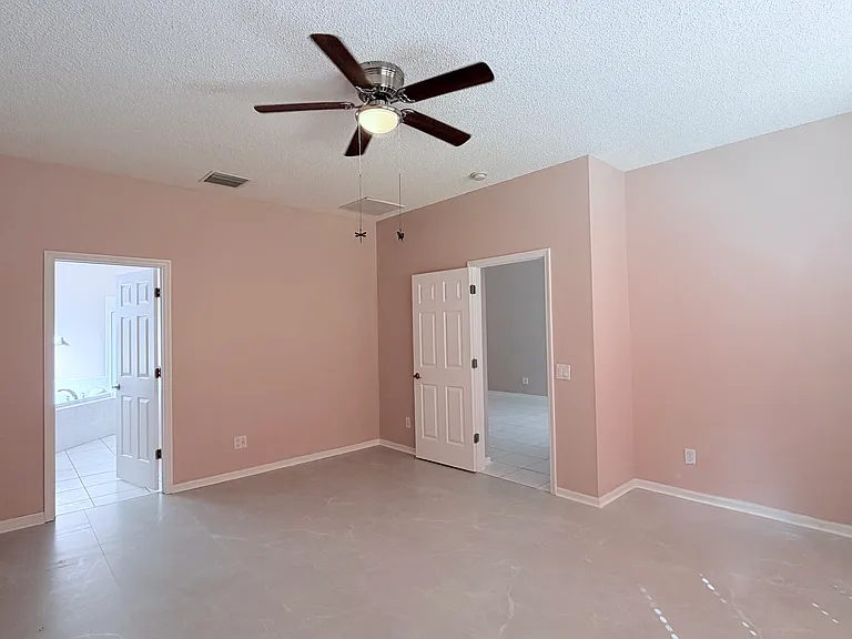 4712 Mapletree Loop — Photo 18